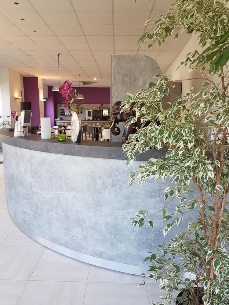 Brit Hotel Confort Nevers Centre Gare エクステリア 写真