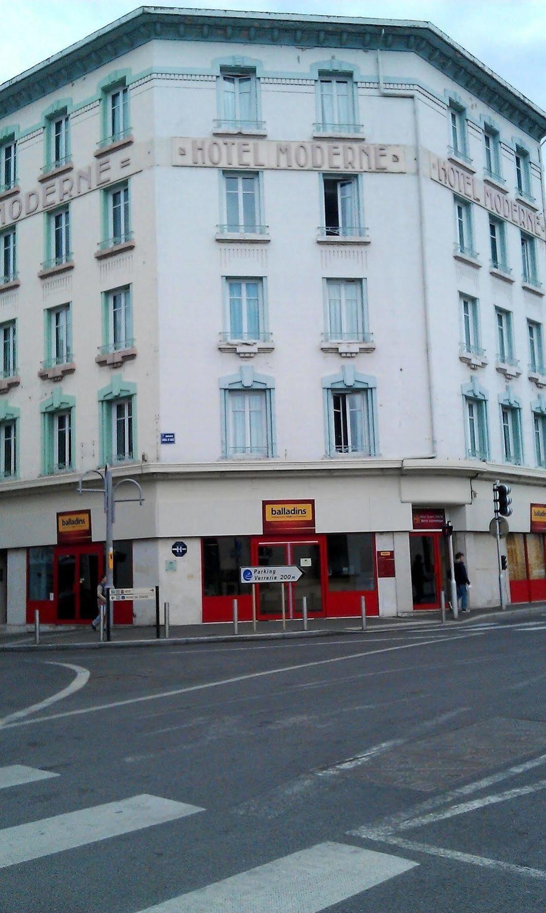 Brit Hotel Confort Nevers Centre Gare エクステリア 写真