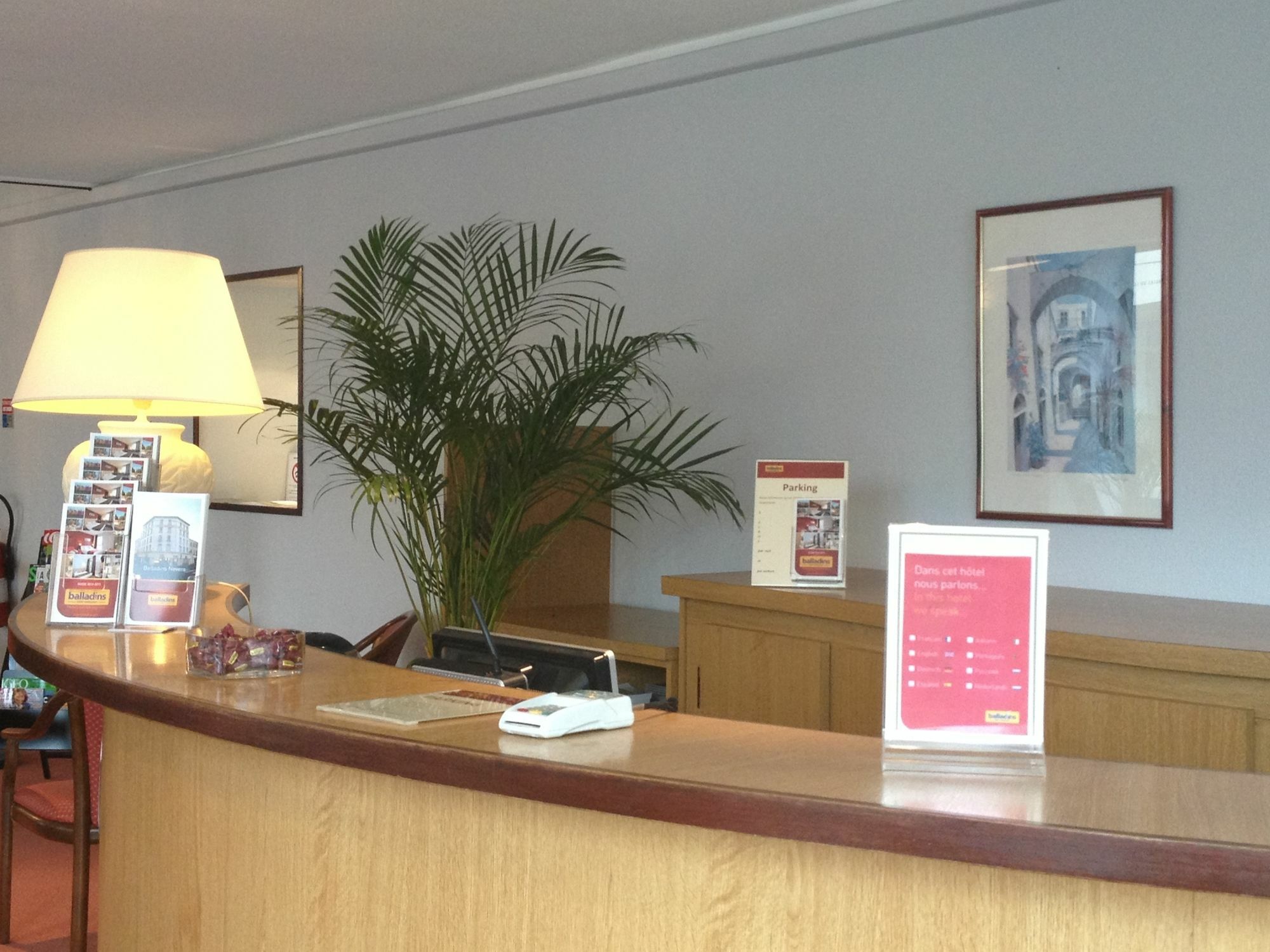 Brit Hotel Confort Nevers Centre Gare エクステリア 写真