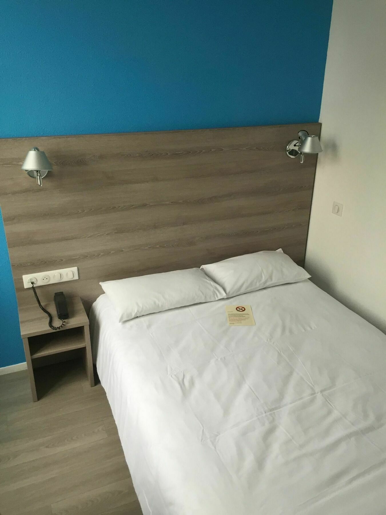 Brit Hotel Confort Nevers Centre Gare エクステリア 写真